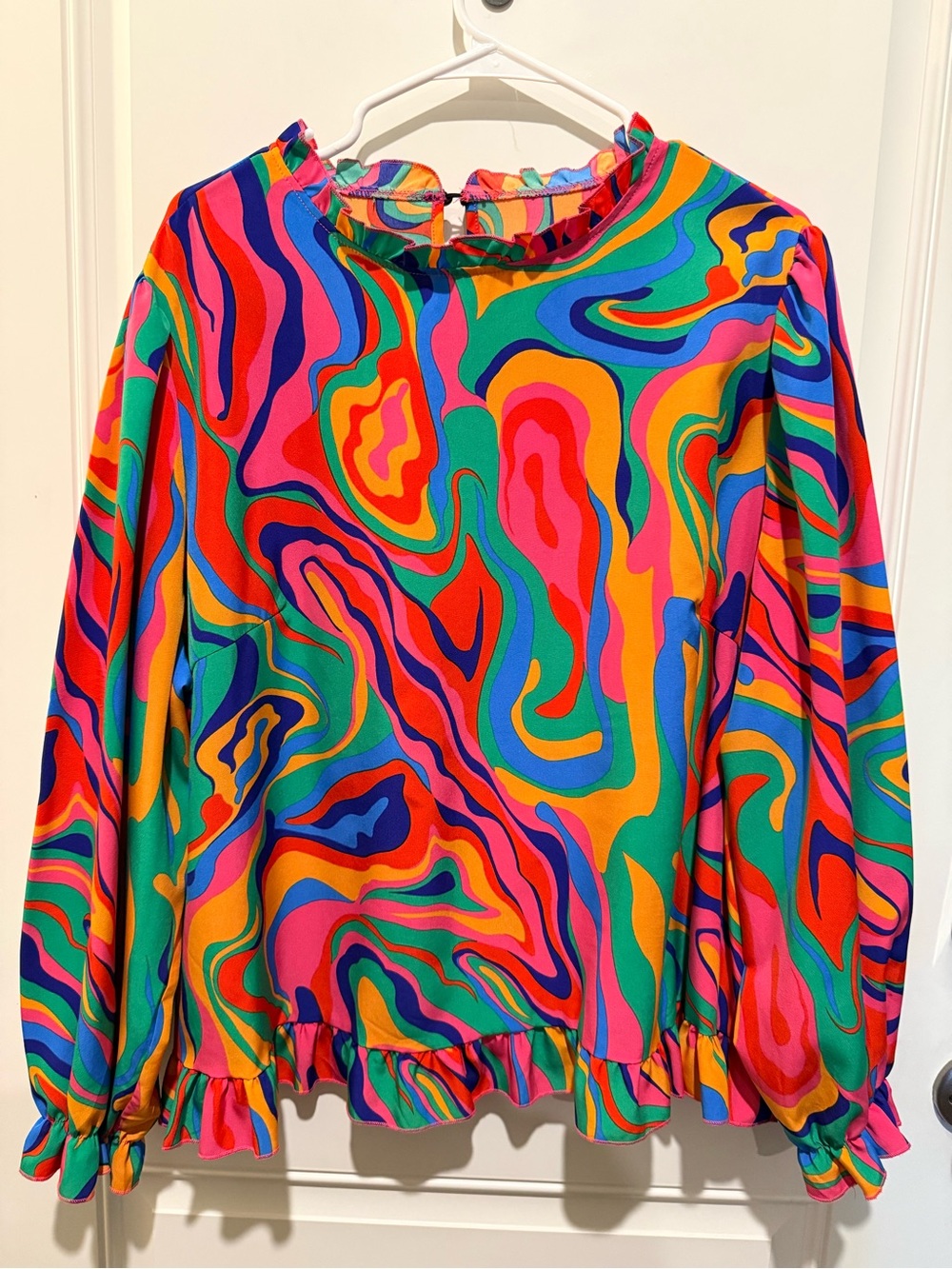SHEIN Multicolor Swirl Ruffle-Hem Long Sleeve Top